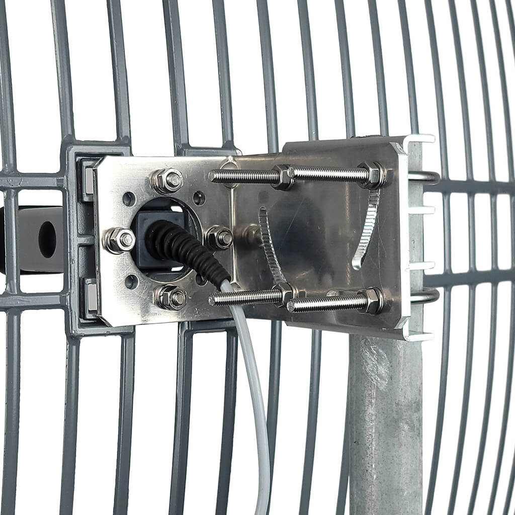 Bracket assembly on back of antenna