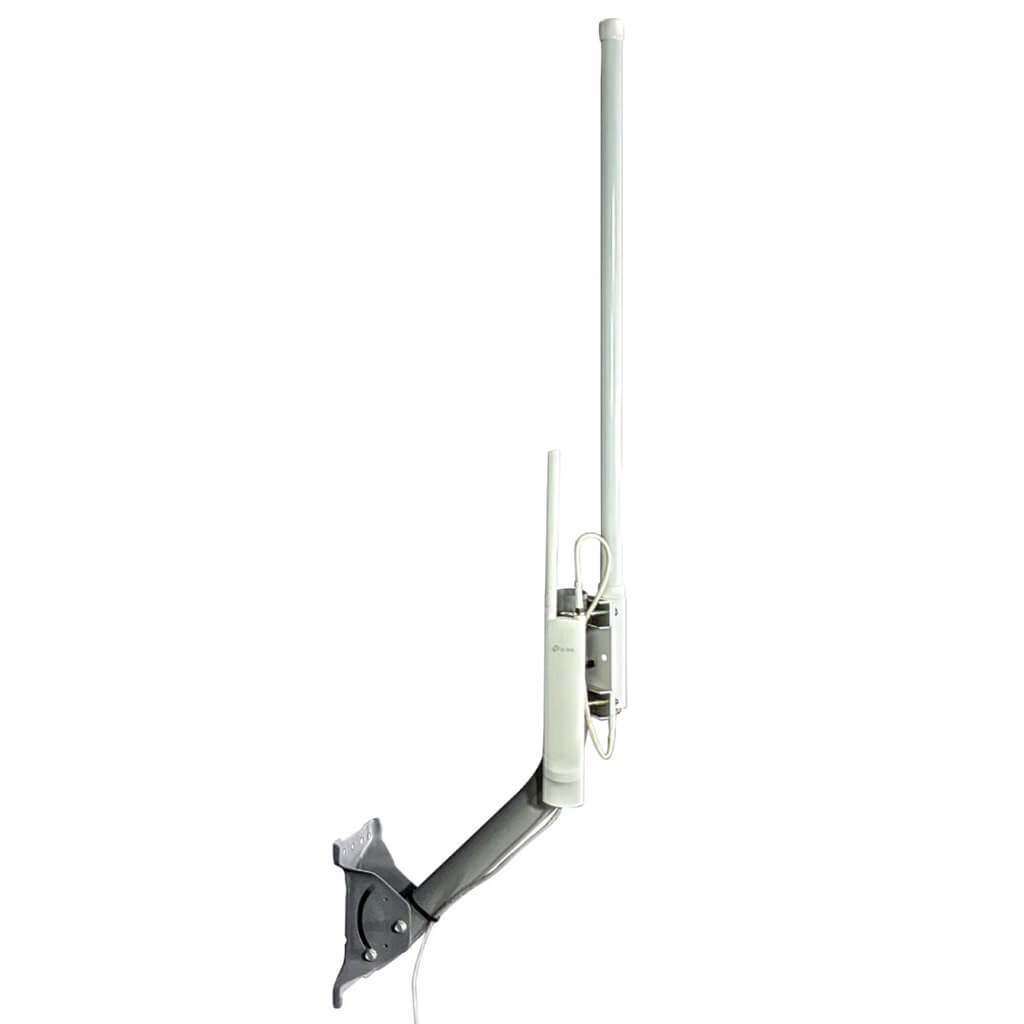 Wifi Extender Connected to a Long Range Omni Directional Antenna