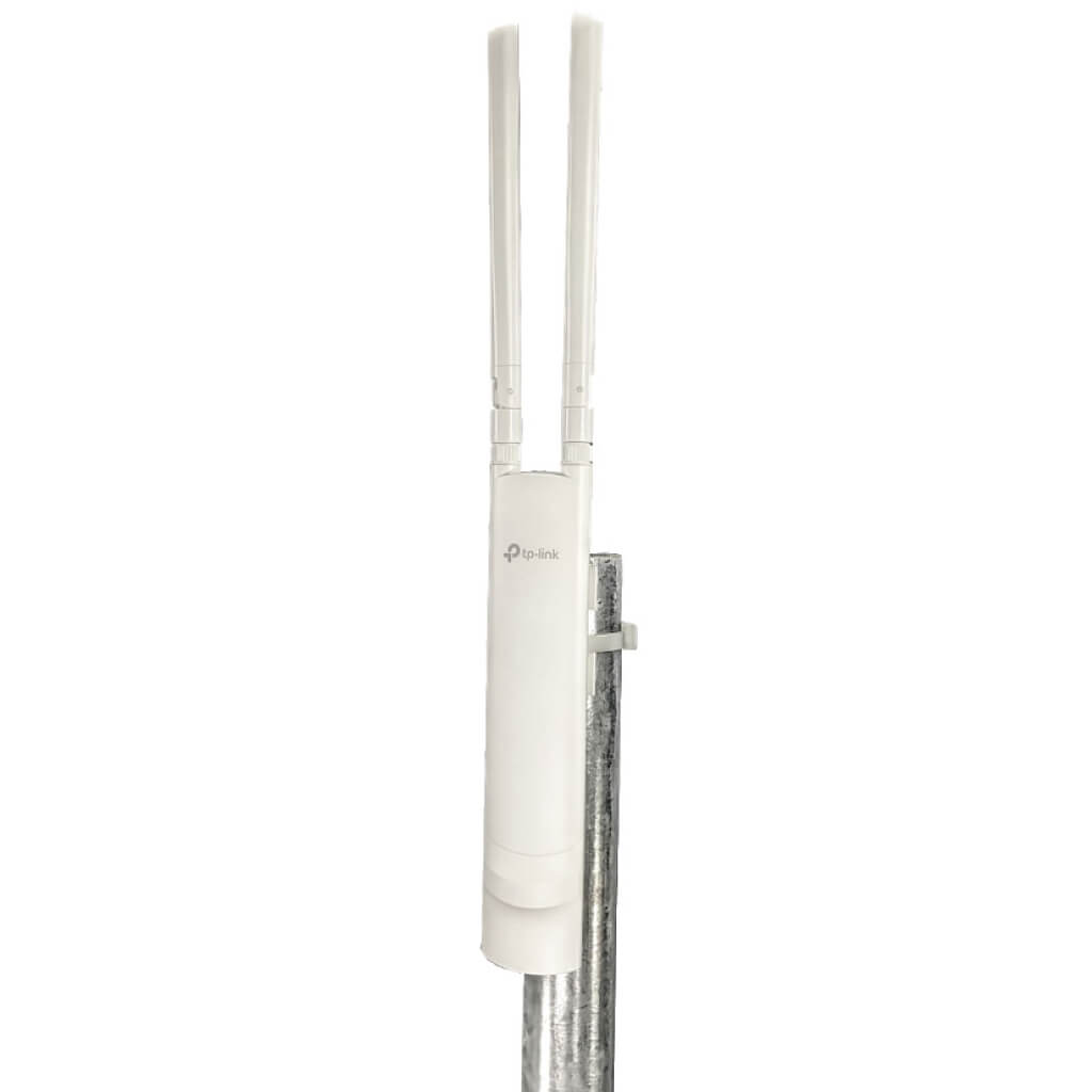 Wifi Extender mounted to pole