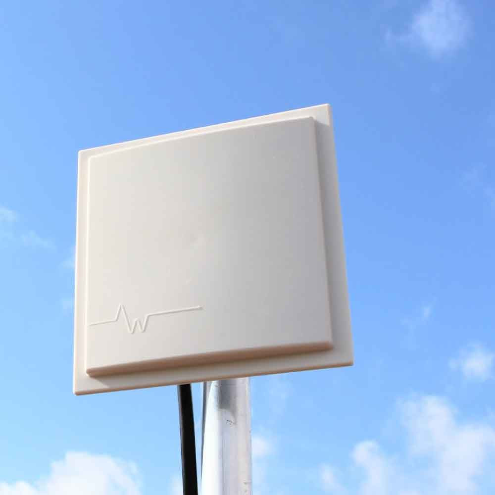 Directional WiFi Panels 2.4GHz 15 dBi Desktop or Outdoor